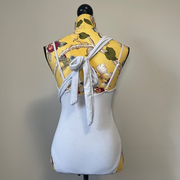 Aerie Full Coverage Light Gray Tie Front Detail One Piece Swimsuit Size Medium - Picture 4 of 9